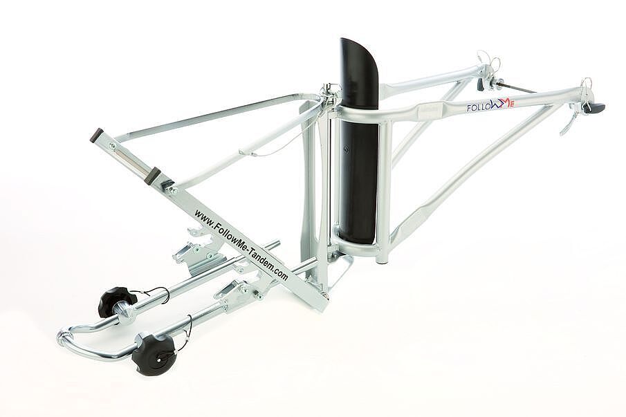 Die Kupplung FollowMe macht aus einem Kinderrad und einem Zugrad ein Tandem. Eine spezielle Kupplung namens FollowMe macht aus einem Kinderrad und einem Zugrad ein Tandem.